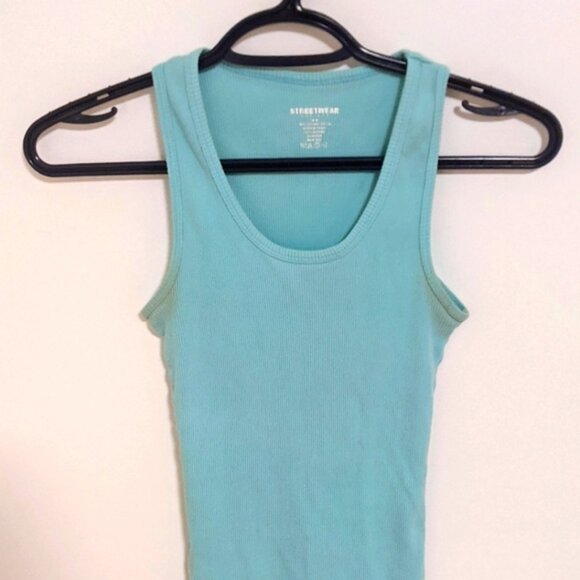 Tops - Womens Medium Blue Tank Top